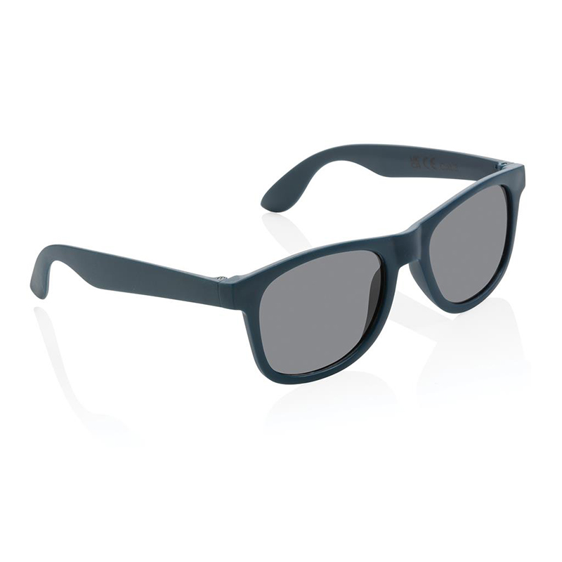 Lunettes de soleil en plastique recyclé - image 7